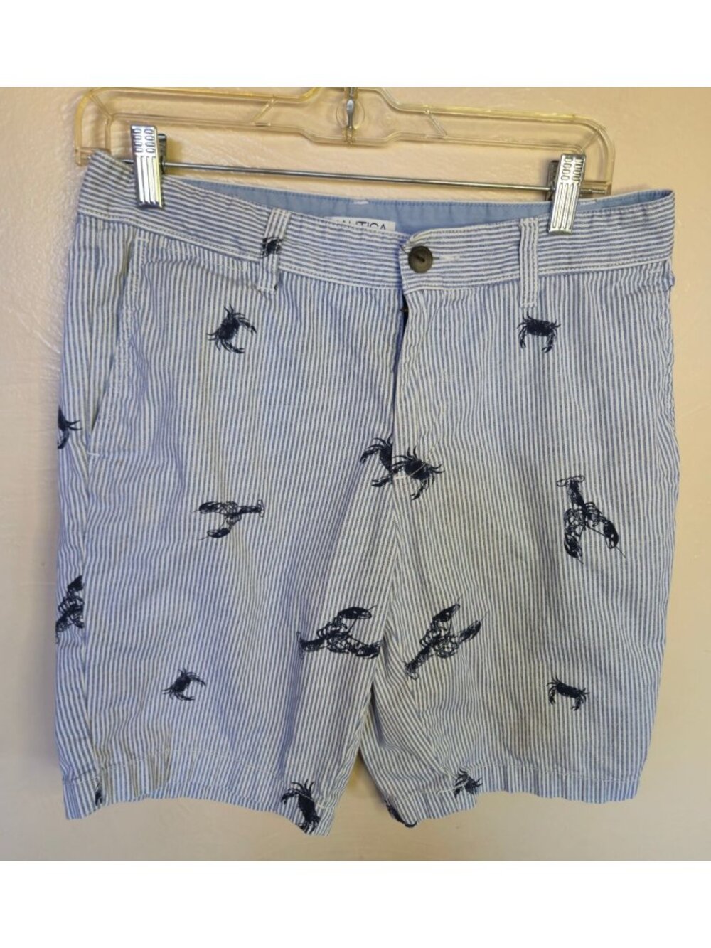 Nautica Men's Striped Crab And Lobster Print Slim Fit Bermuda Shorts Size 30